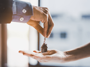 Lendsure offers non-QM loan programs to credit-worthy borrowers who don’t fit the requirements of conforming mortgages. Learn more here!