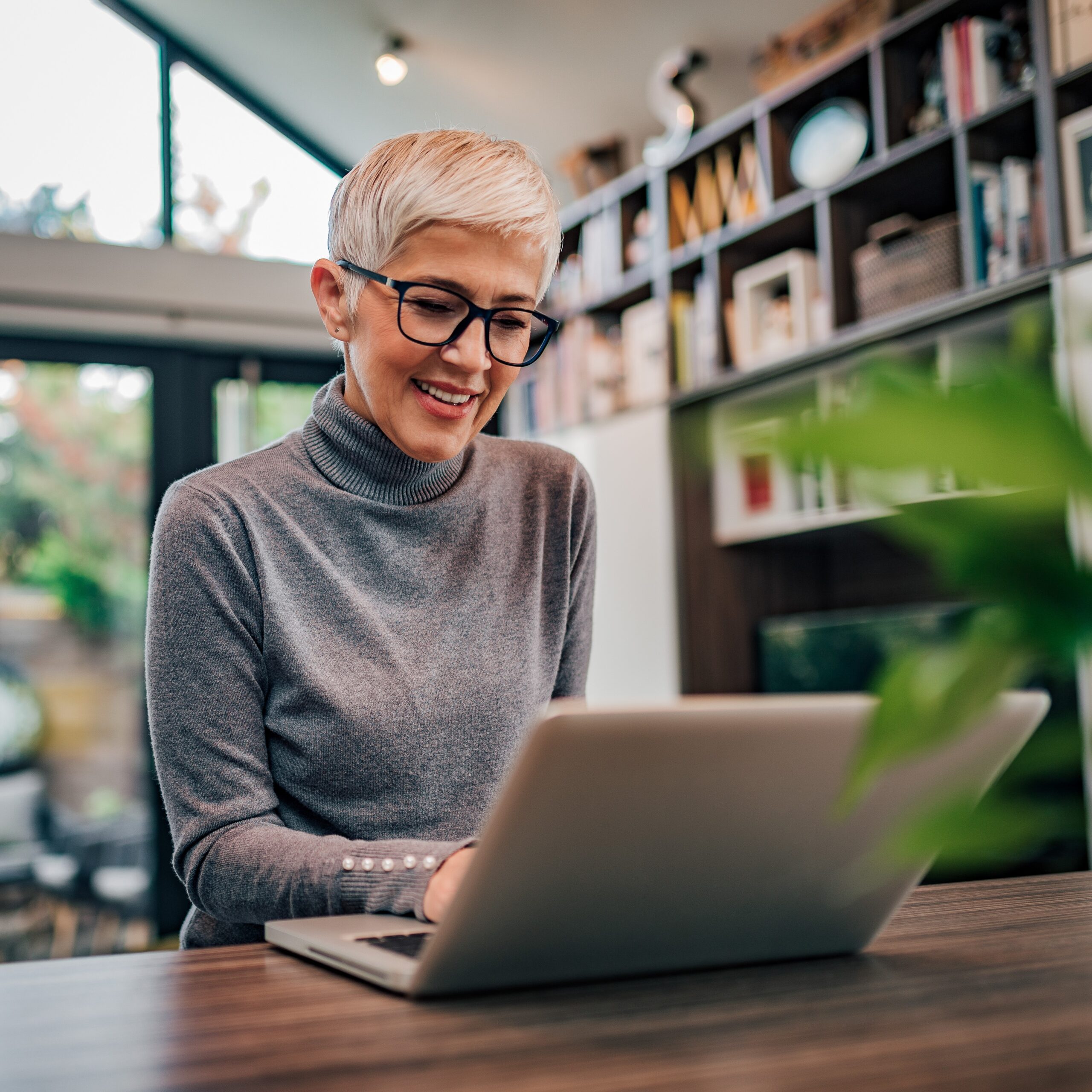 Cashout refinancing provides borrowers with money at the closing table, while still keeping the monthly principal and interest within range.