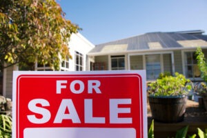 Lendsure's Bridge Financing gives borrowers a competitive advantage by allowing them to make a non-contingent offer with bridge home loans.