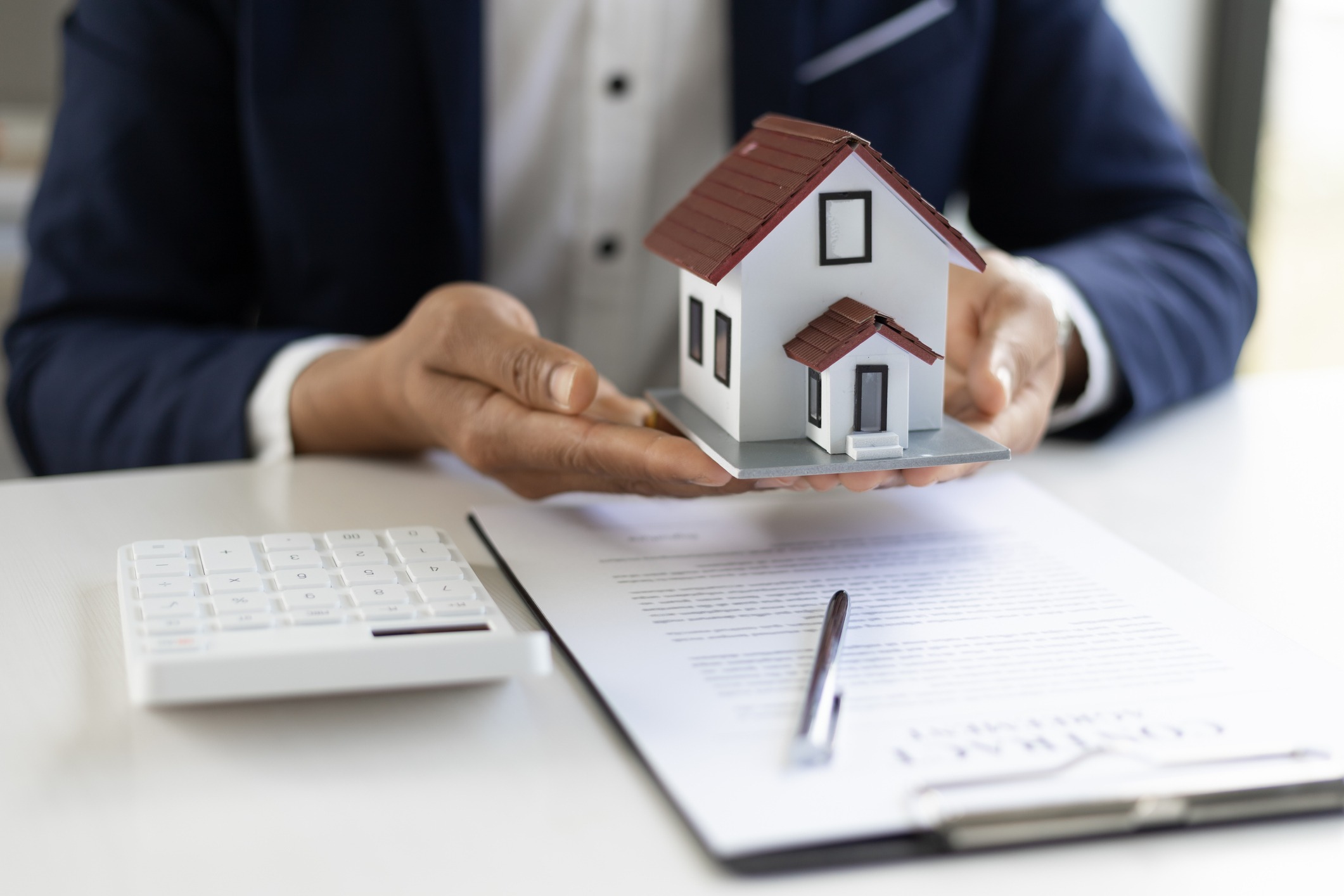 With LendSure's Rental Property Cash Flow Loan solution, you can reach more investors by securing a rental property.